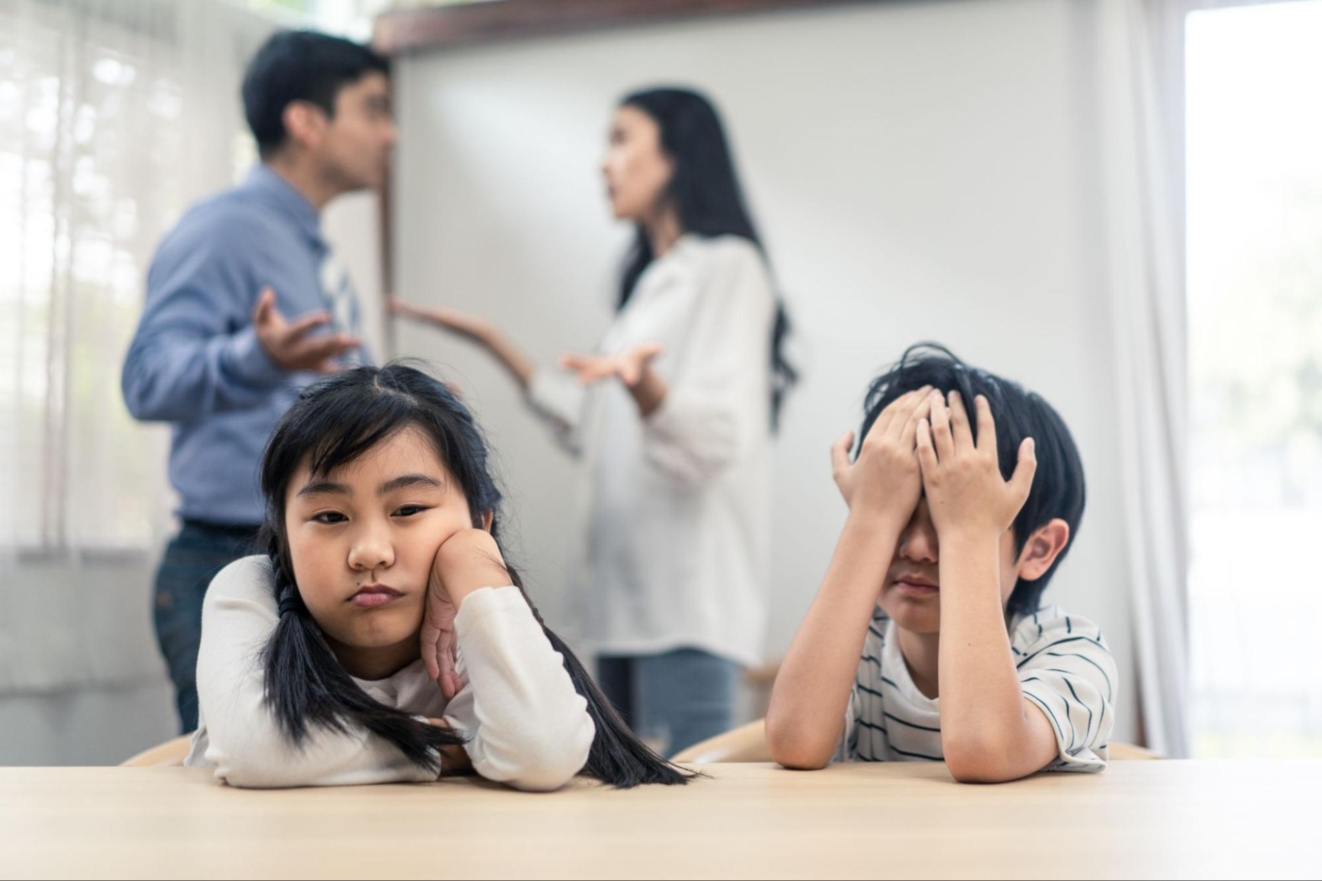 兒童情緒障礙該怎麼照顧？瞭解兒童情緒障礙特徵與治療方式